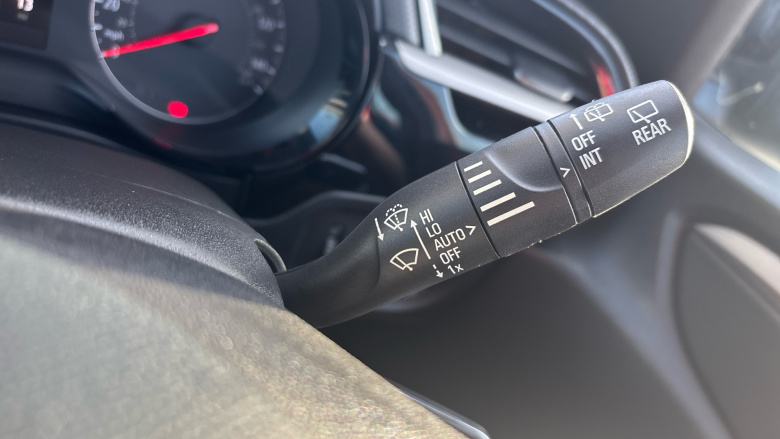 Vauxhall Corsa 1.2 Turbo SE Premium 5dr Petrol Hatchback